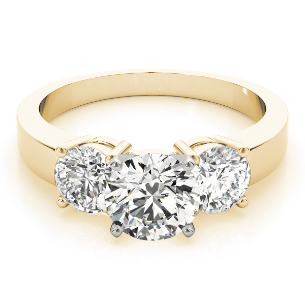 3-Stone Round Engagement Ring